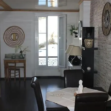Apartment Joli Traversant La Ciotat